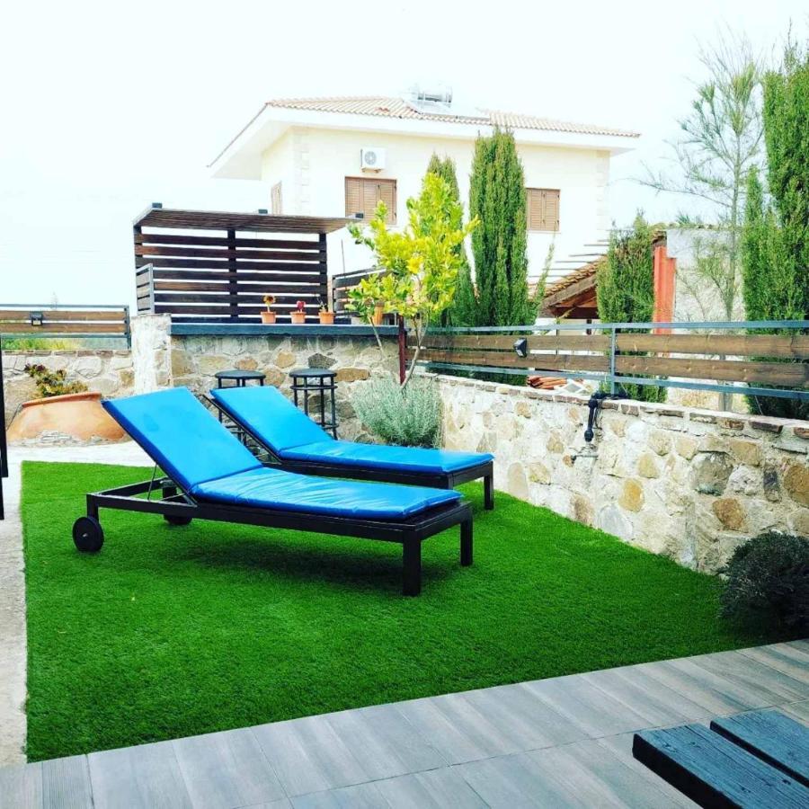 Villa Savvas Brian Mountain House In Paphos Pendalia Exterior foto